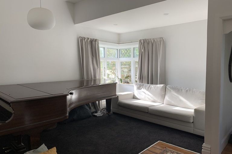 Photo of property in 45 Nottingham Street, Karori, Wellington, 6012