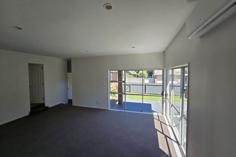 Photo of property in 35b Youngs Road, Papakura, 2110