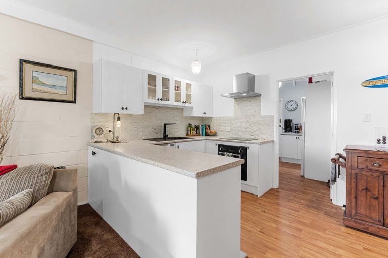 Photo of property in 1 Burgess Street, Te Aroha, 3320