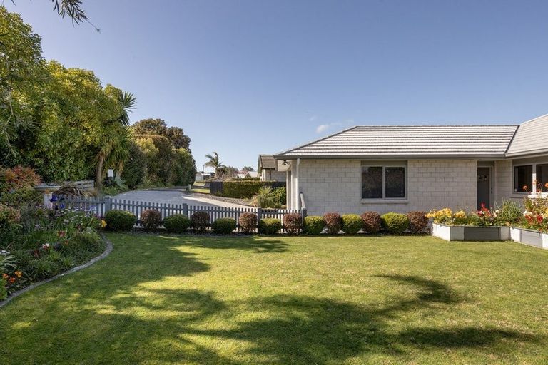 Photo of property in 84d Margaret Drive, Omokoroa, 3114