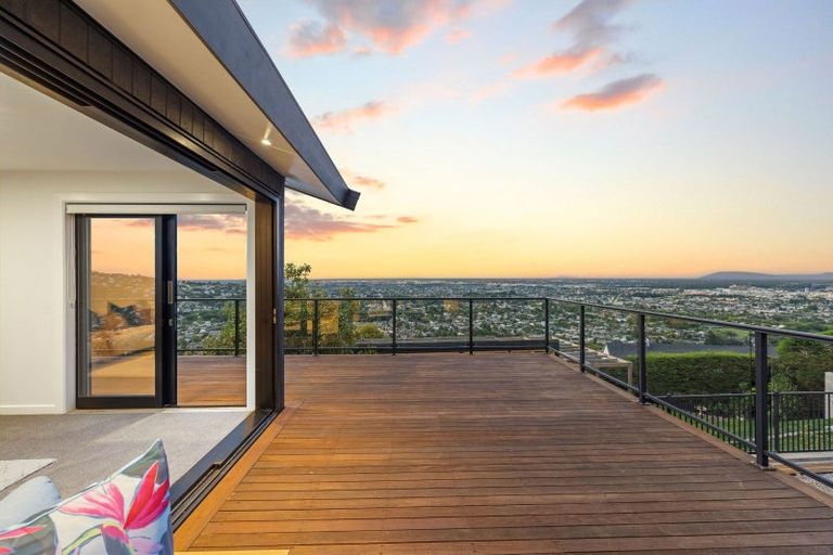 Photo of property in 76b Huntsbury Avenue, Huntsbury, Christchurch, 8022