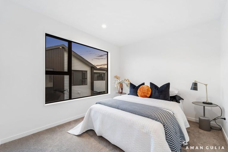 Photo of property in 7b Poto Street, Te Atatu South, Auckland, 0610