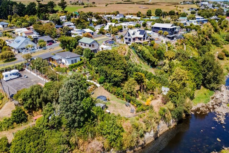 Photo of property in 40 Kawei Road, Ohawe, Hawera, 4671