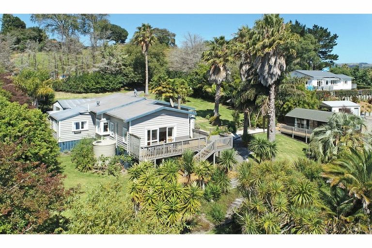 Photo of property in 44 Victoria Avenue, Waiuku, 2123