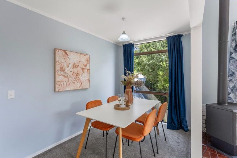 Photo of property in 85 Leinster Avenue, Raumati South, Paraparaumu, 5032