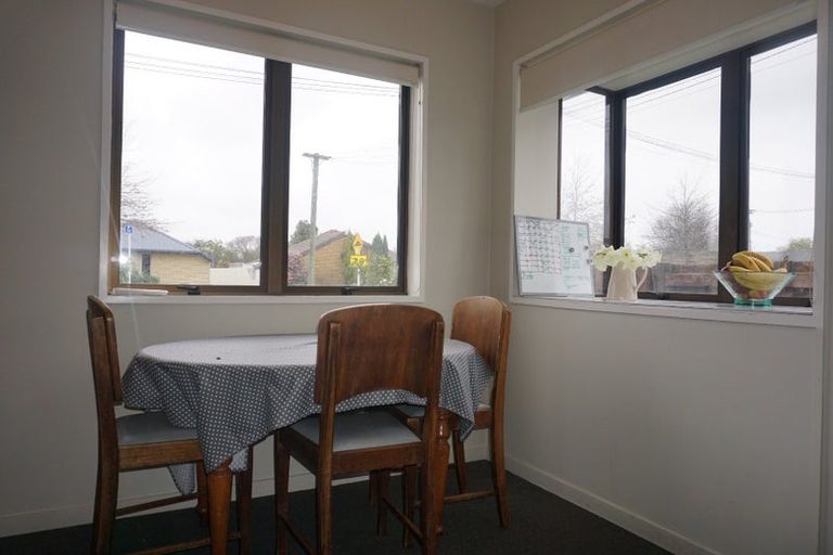 Photo of property in 21 Angela Street, Upper Riccarton, Christchurch, 8041