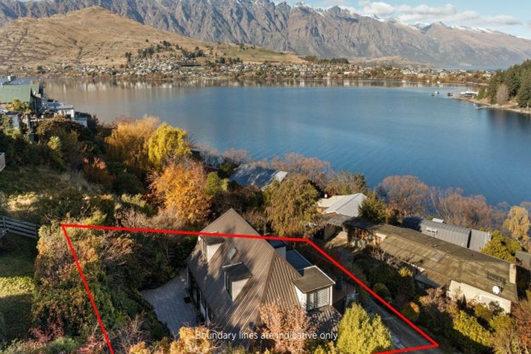 Photo of property in 17 The Terrace, Queenstown, 9300
