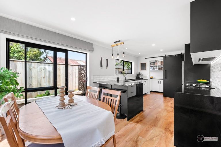 Photo of property in 21a Hall Crescent, Epuni, Lower Hutt, 5011