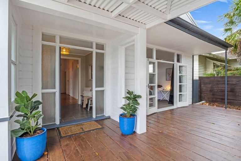 Photo of property in 537 Ferguson Street, Palmerston North, 4410