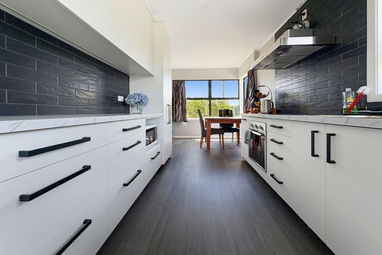 Photo of property in 46 Mears Road, St Andrews, Hamilton, 3200