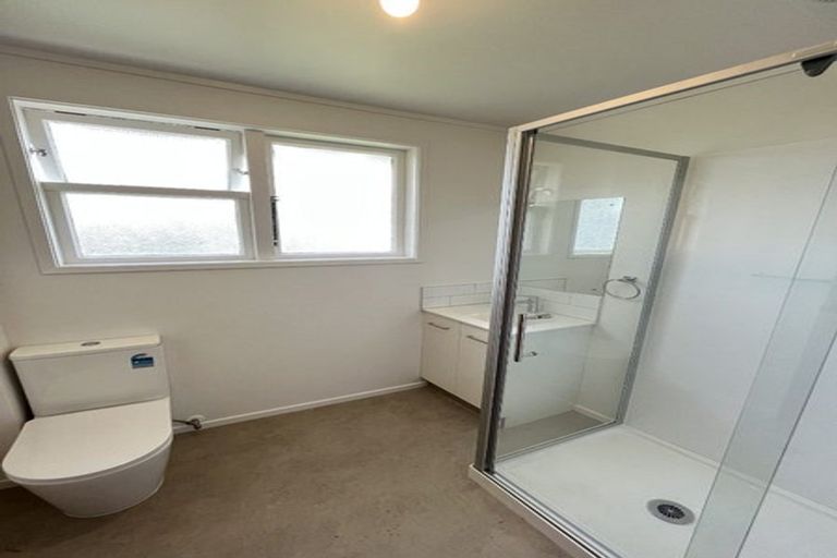 Photo of property in 39 Arimu Road, Papakura, 2110
