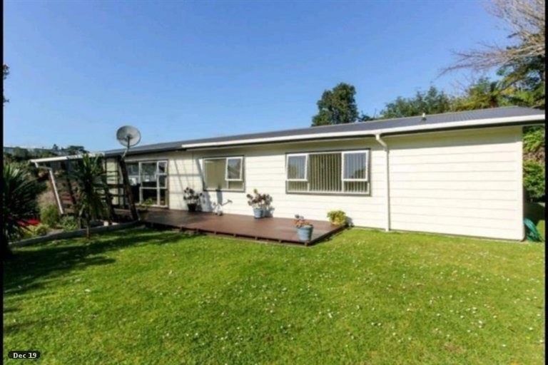 Photo of property in 6c Waterloo Place, Westown, New Plymouth, 4310