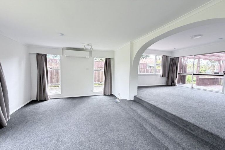 Photo of property in 10 Mooray Avenue, Bishopdale, Christchurch, 8053