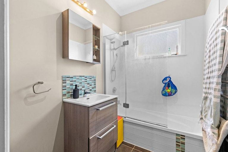 Photo of property in 84 Rongopai Street, Palmerston North, 4414