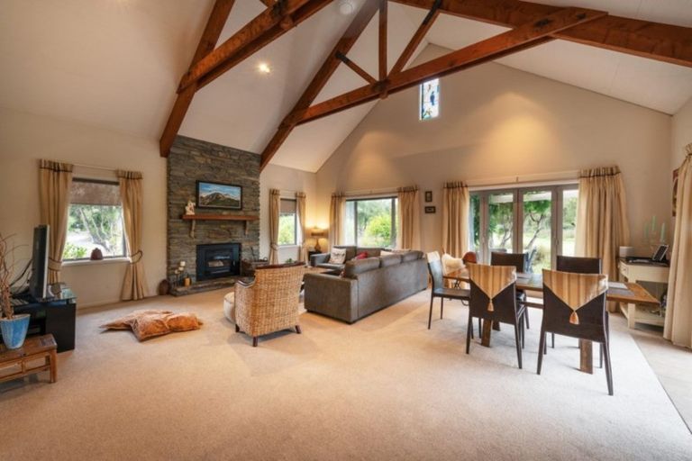 Photo of property in 916 Aubrey Road, Albert Town, Wanaka, 9305