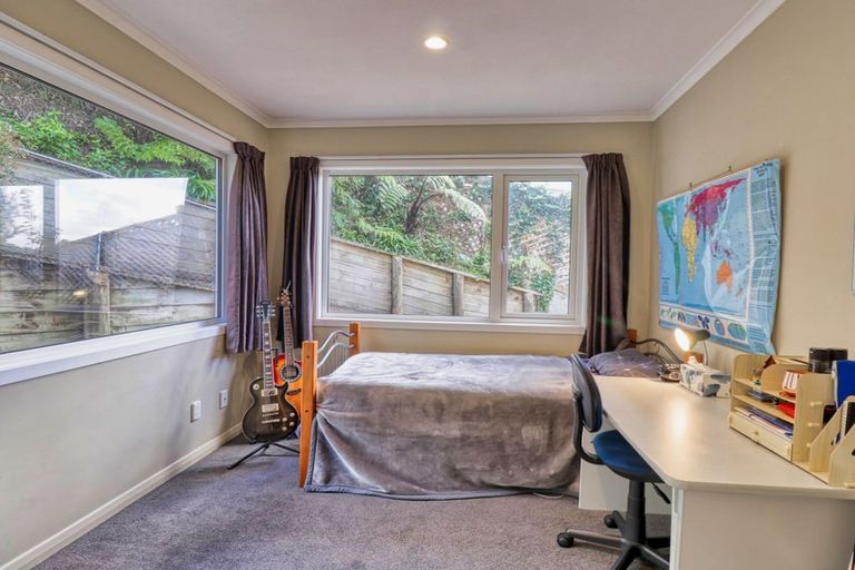 Photo of property in 7 Jacaranda Grove, Maungaraki, Lower Hutt, 5010