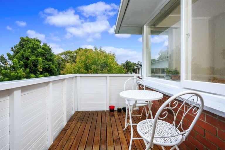 Photo of property in 1/12 Eban Avenue, Hillcrest, Auckland, 0627