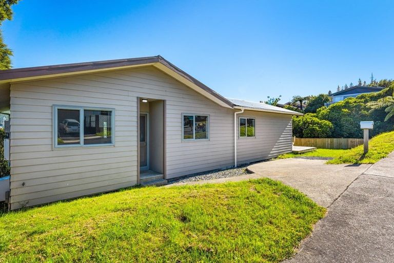 Photo of property in 41 Kingsley Street, Stokes Valley, Lower Hutt, 5019