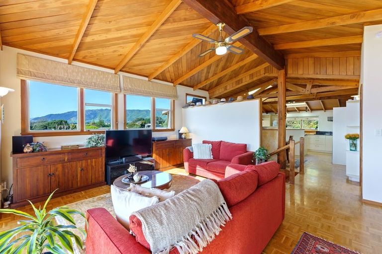 Photo of property in 64b Te Moana Road, Waikanae Beach, Waikanae, 5036