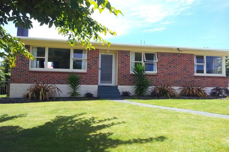 Photo of property in 32 Basley Road, Owhata, Rotorua, 3010