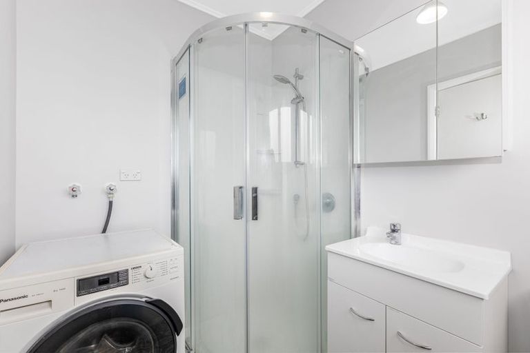 Photo of property in 1/1079 High Street, Taita, Lower Hutt, 5011