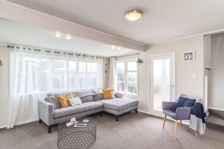 Photo of property in 31 Winton Street, Paraparaumu Beach, Paraparaumu, 5032