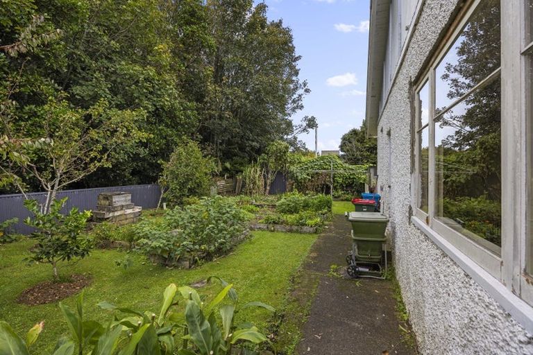 Photo of property in 2329 South Road, Okato, 4335