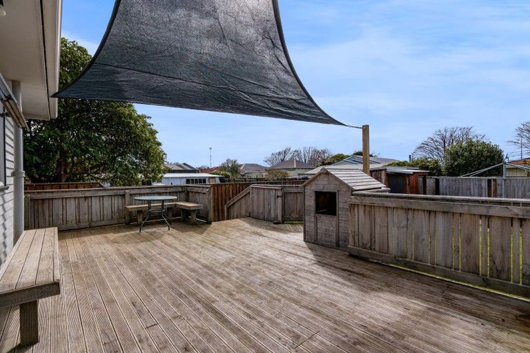 Photo of property in 120 Miranda Street, Stratford, 4332