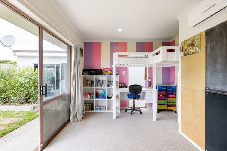 Photo of property in 20 Hillary Street, Chedworth, Hamilton, 3210