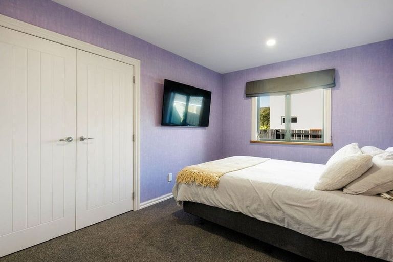 Photo of property in 16 Cranwell Place, Hillcrest, Hamilton, 3216