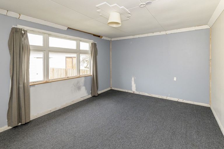 Photo of property in 59 Tiro Tiro Road, Levin, 5510