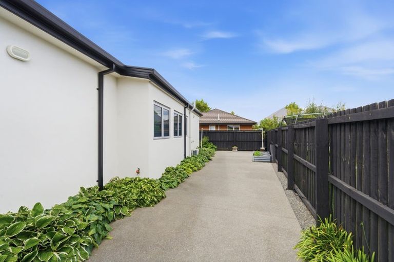 Photo of property in 36 Rannoch Drive, Broomfield, Christchurch, 8042