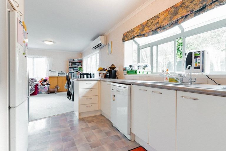 Photo of property in 9 Hawkley Close, Flat Bush, Auckland, 2019