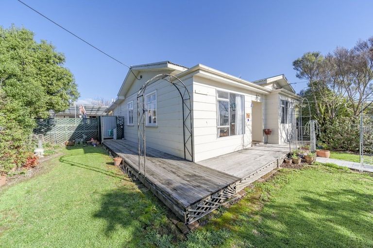 Photo of property in 51 Sydney Street, Takapau, 4203