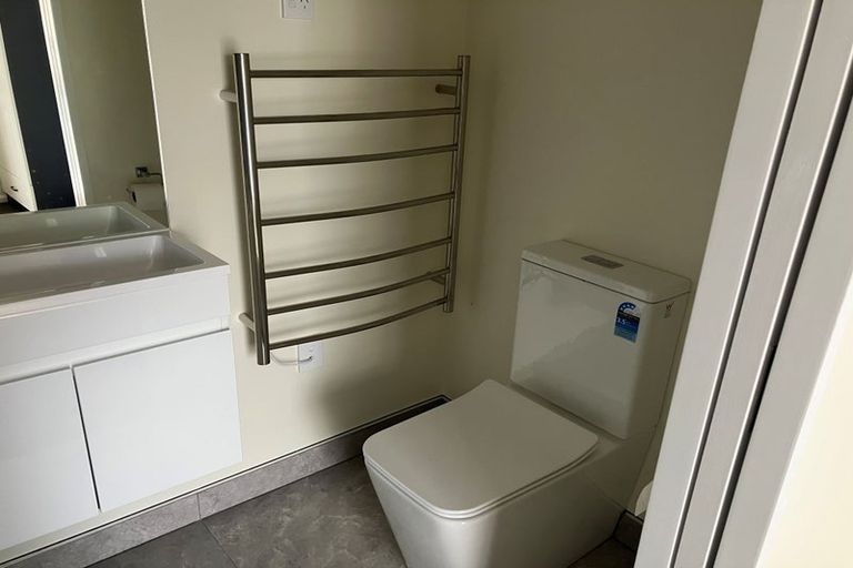 Photo of property in 3 Newbridge Place, Ilam, Christchurch, 8041