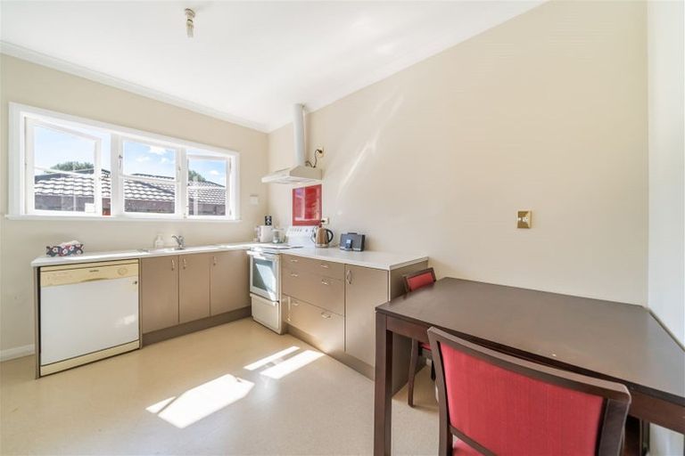 Photo of property in 195a Naenae Road, Naenae, Lower Hutt, 5011