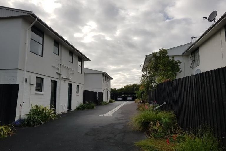 Photo of property in 2/544 Barbadoes Street, Edgeware, Christchurch, 8013