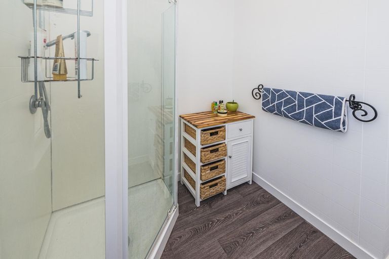 Photo of property in 2 Moore Avenue, Tawhero, Whanganui, 4501