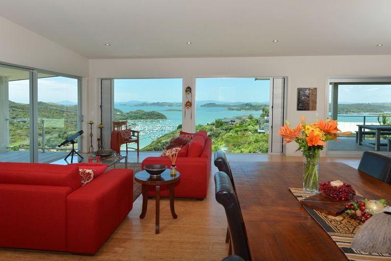 Photo of property in 27 Doves Bay Road, Kerikeri, 0294