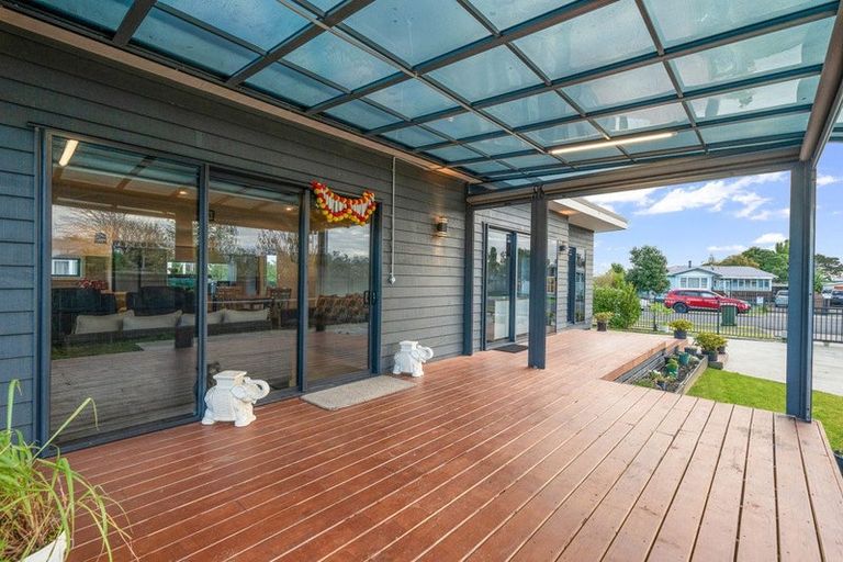 Photo of property in 92 Dominion Road, Papakura, 2110