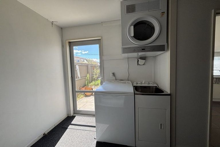 Photo of property in 20 Berry Street, St Albans, Christchurch, 8014