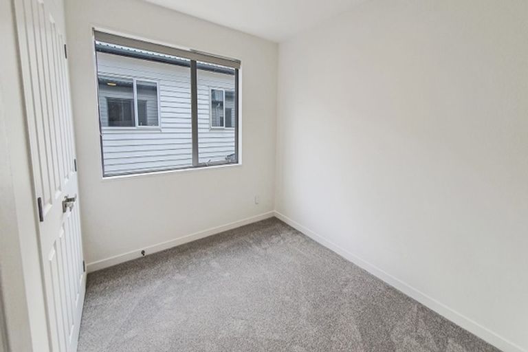 Photo of property in 61b Kervil Avenue, Te Atatu Peninsula, Auckland, 0610