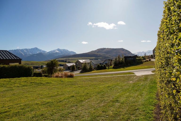 Photo of property in 53 Jacks Point Rise, Jacks Point, Queenstown, 9371