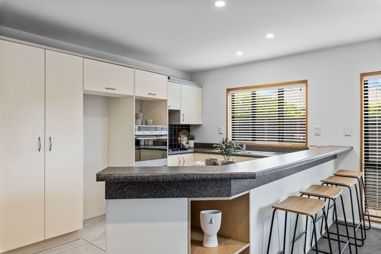 Photo of property in 1/111 Lincoln Road, Addington, Christchurch, 8024