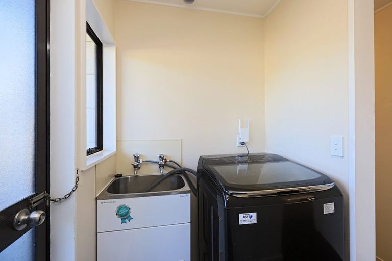 Photo of property in 200a Grove Road, Mayfair, Hastings, 4122