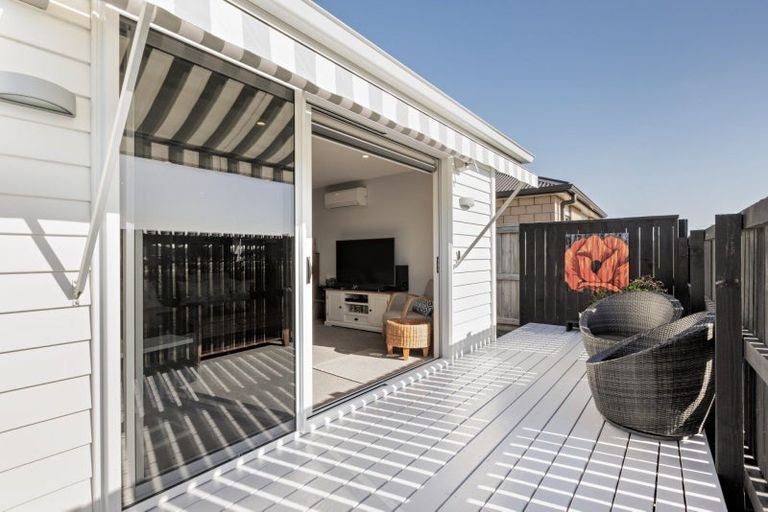 Photo of property in 20 Marion Crescent, Papamoa Beach, Papamoa, 3118