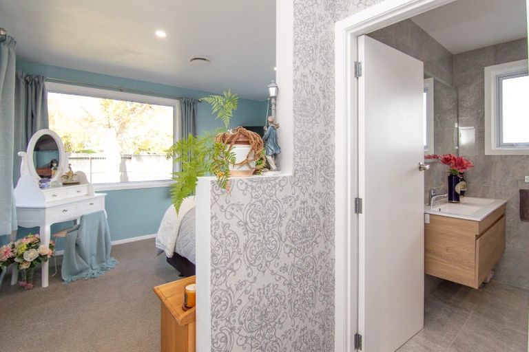 Photo of property in 45 Rata Street, Roslyn, Palmerston North, 4414