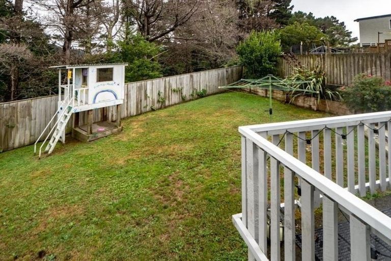 Photo of property in 15 Cunliffe Street, Johnsonville, Wellington, 6037