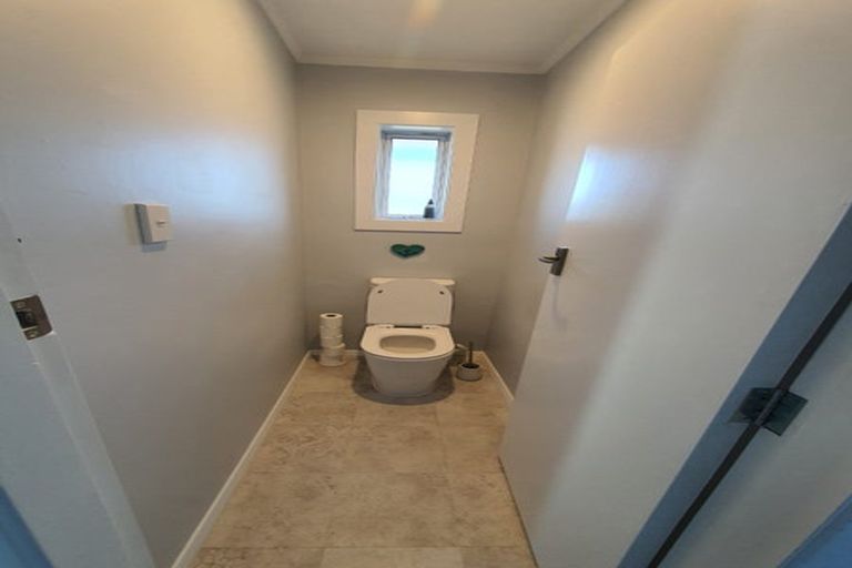 Photo of property in 5 Tothill Place, Papanui, Christchurch, 8053