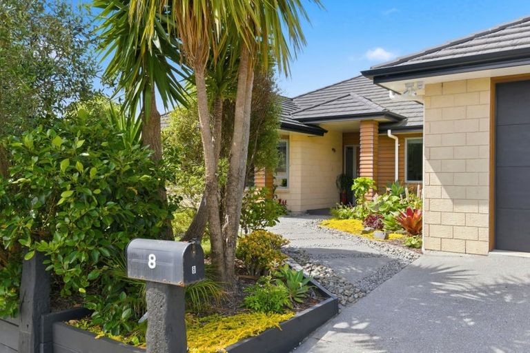 Photo of property in 8 Otupoa Way, Paraparaumu, 5032